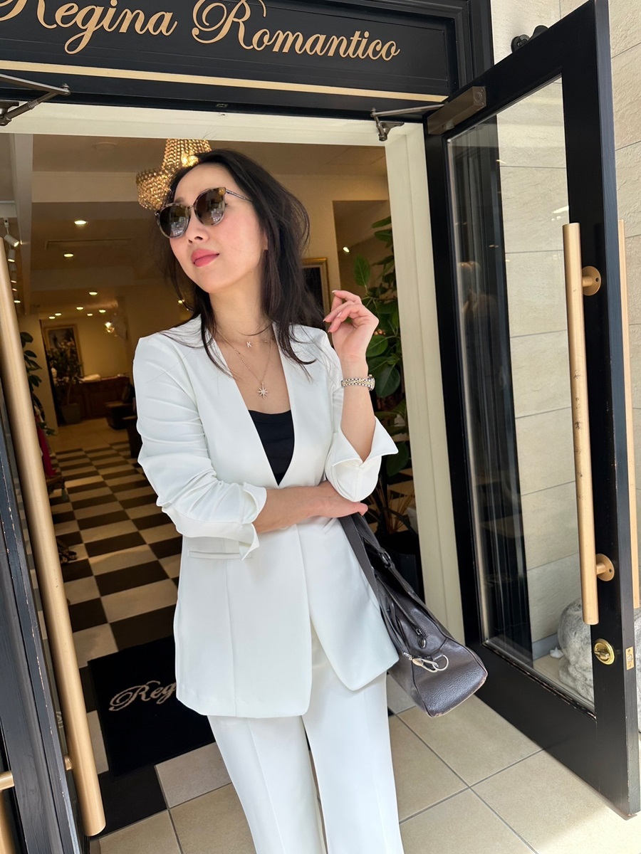 REGINA 不都合 ROMANTICO スーツ セットアップ