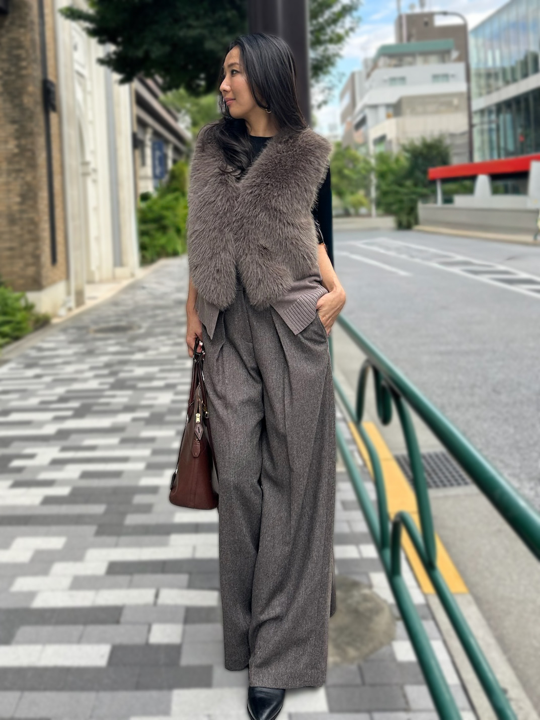 Look1-1