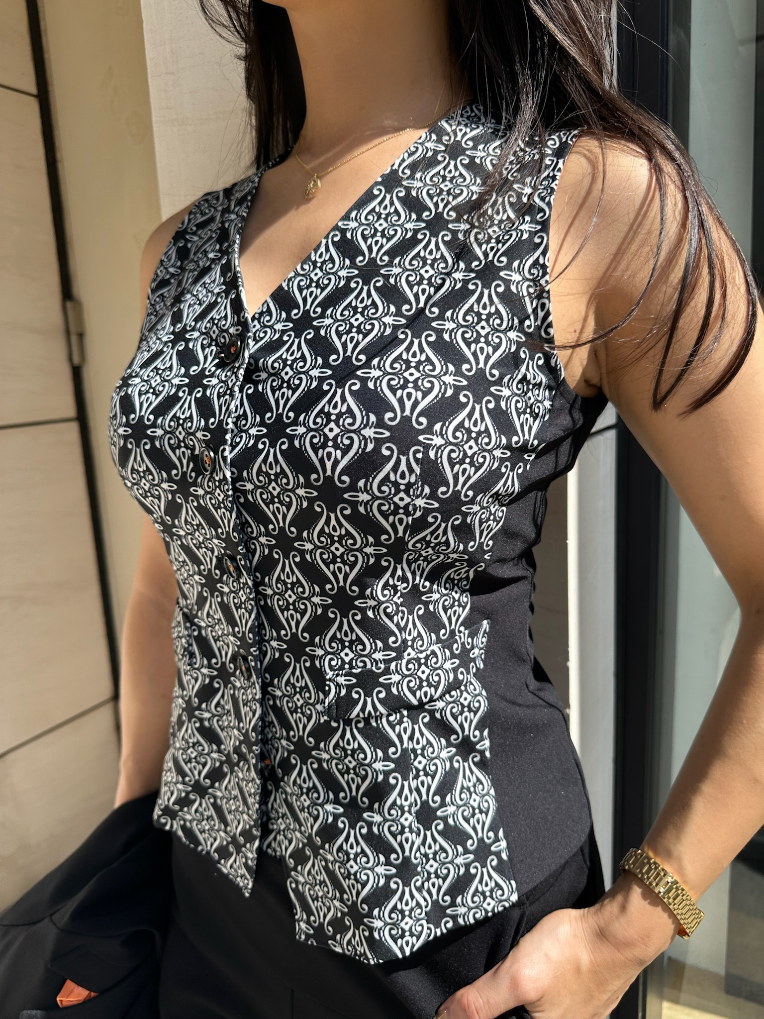 Look4-4