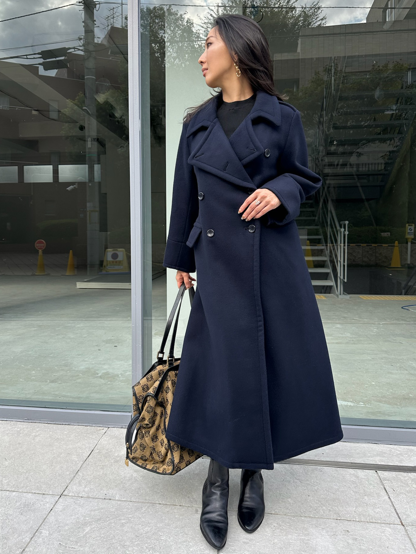 Look8-1