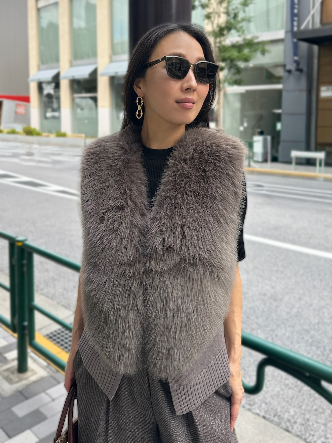 Look1-3