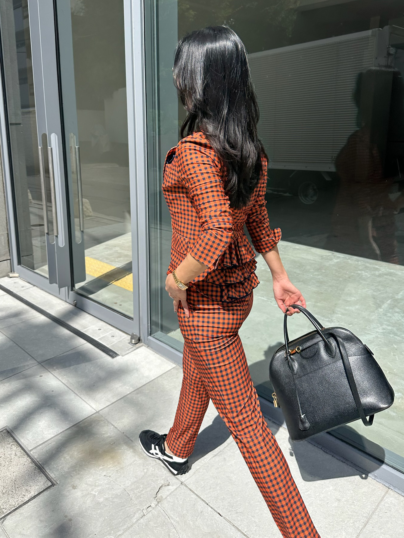 Look2-3