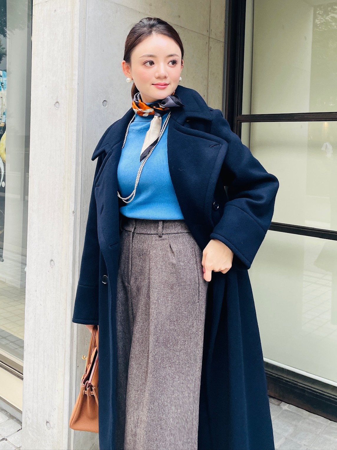 LOOK4-1
