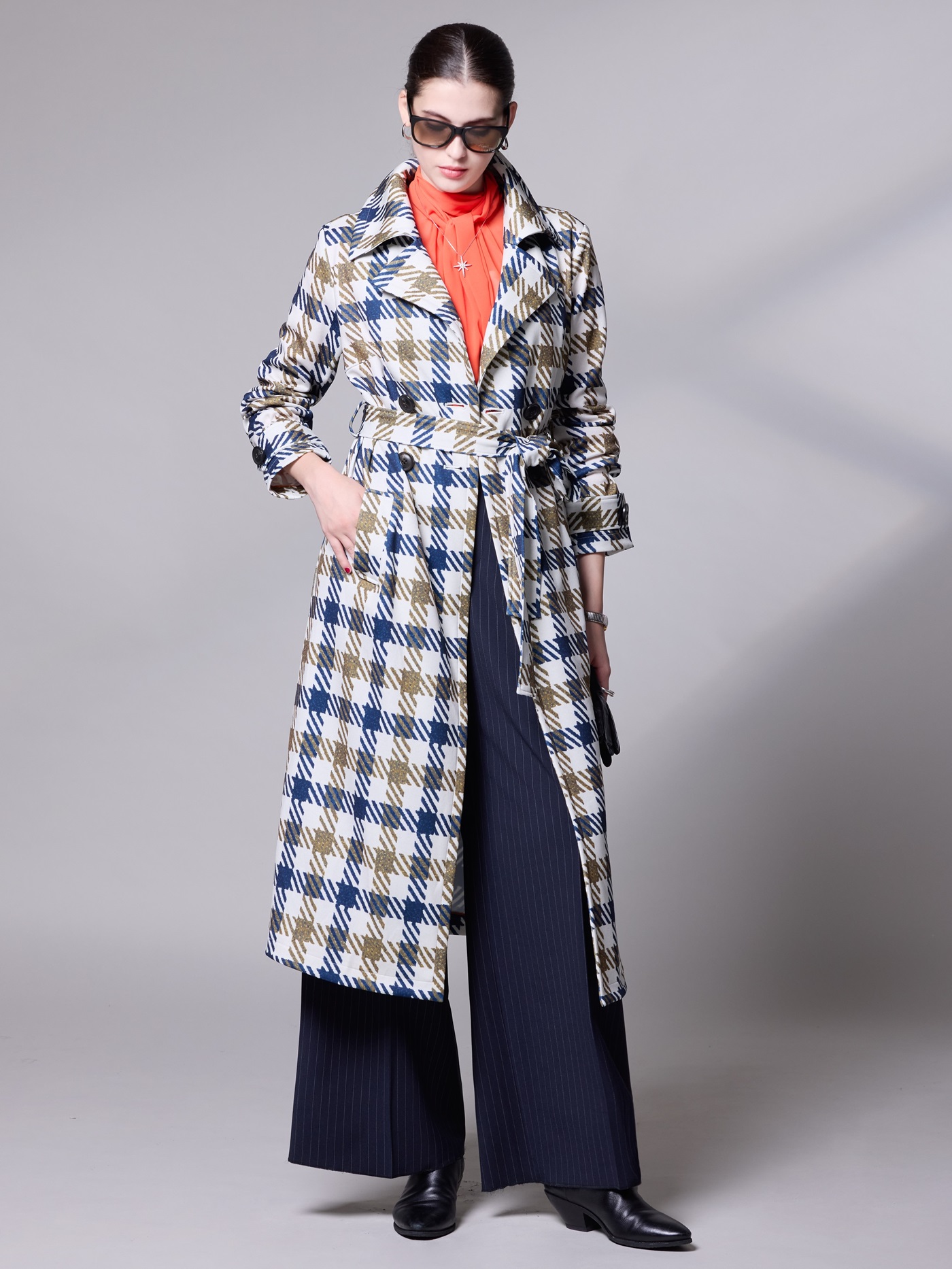 チェックコート キービジュアル1